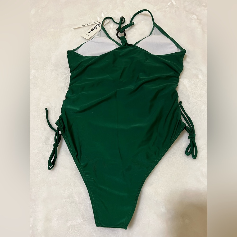 🆕 beautiful bathing suit. - Picture 5 of 8